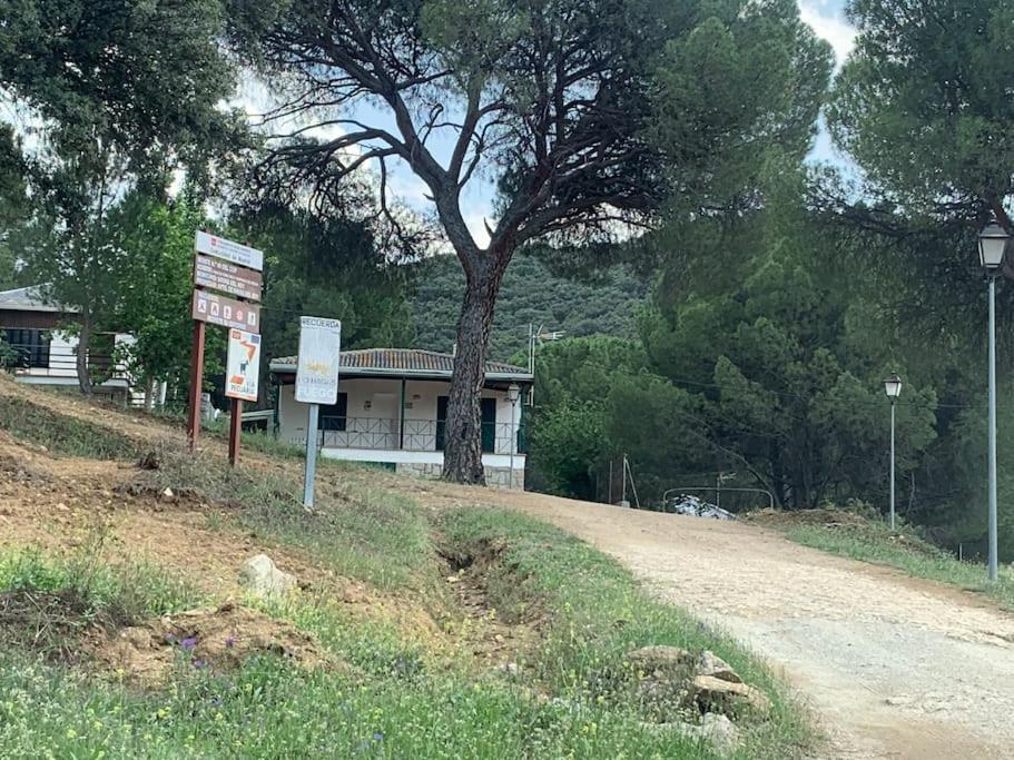 La Casa Del Lago Navas del Rey Zewnętrze zdjęcie
